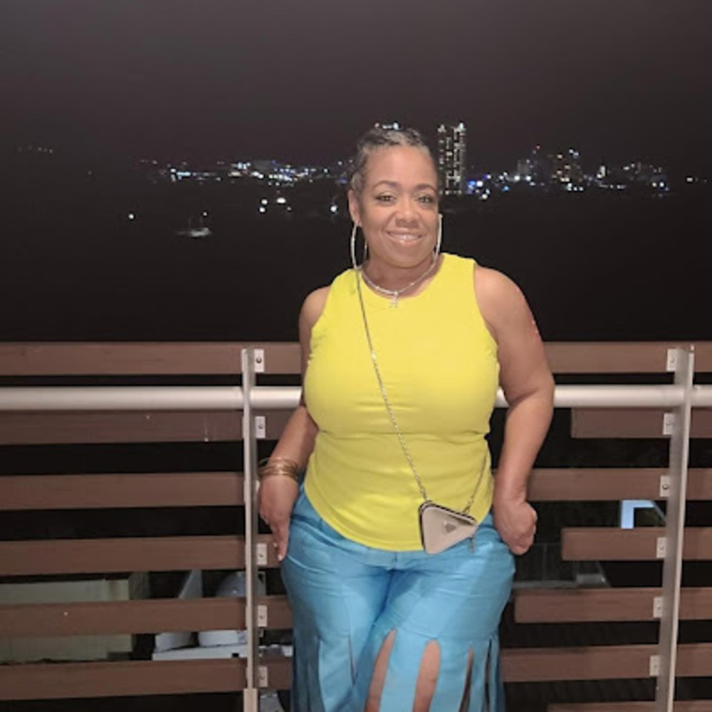 Meet your Posher, Annette